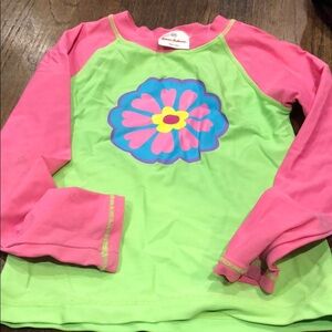 Hanna Andersson long sleeve floral rashguard 120 6/7 pink/green